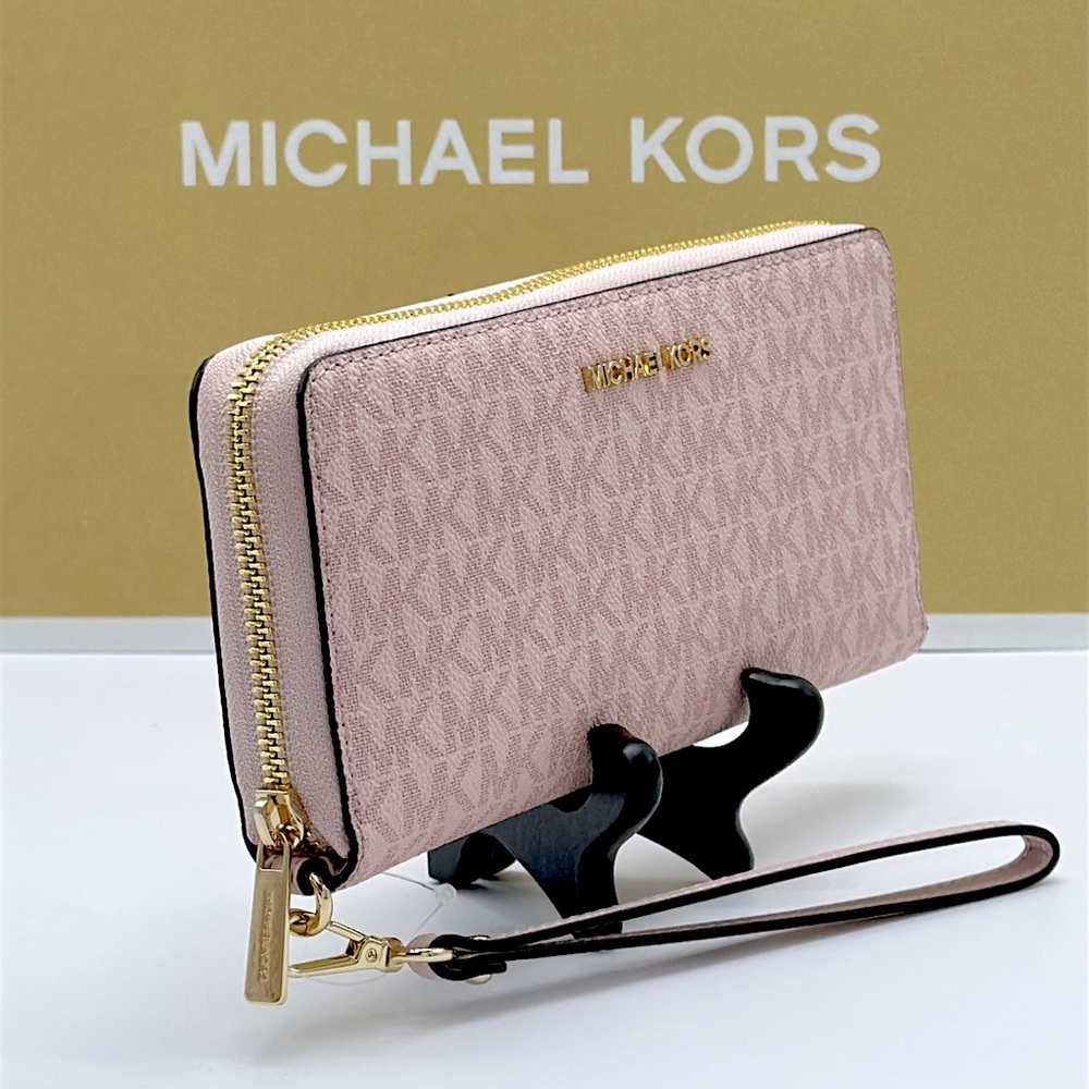 Michael Kors Blush Pink Logo Wristlet - Picture 3 of 5
